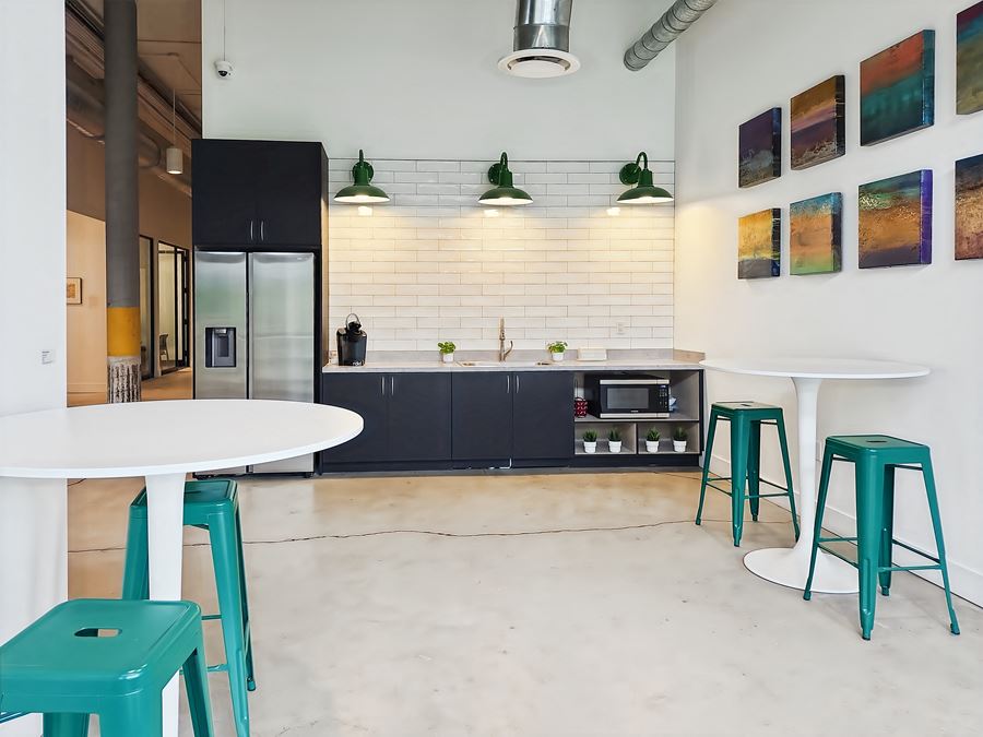 FL, Jacksonville - Dennis St.