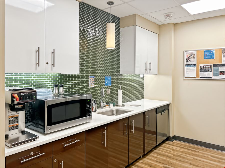 Regus - St Louis - Clayton Pierre Laclede