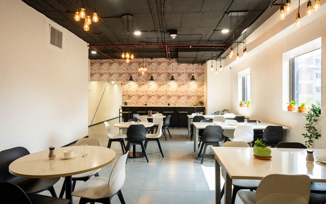 iKeva @ Krishe Sapphire