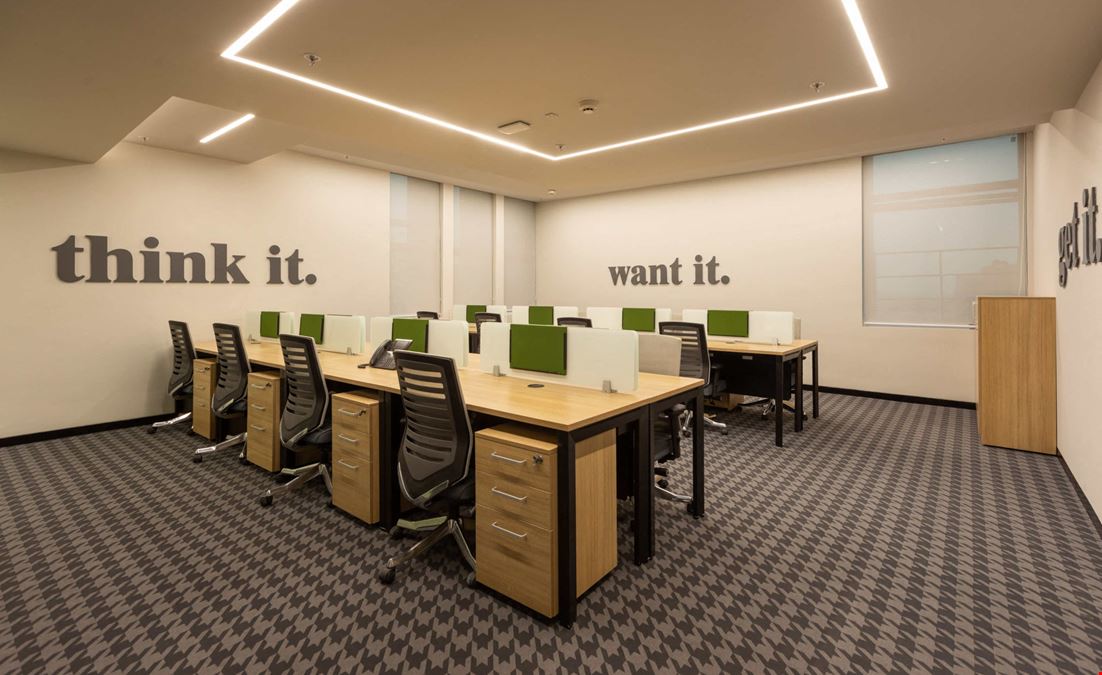 CorporatEdge HT House, New Delhi