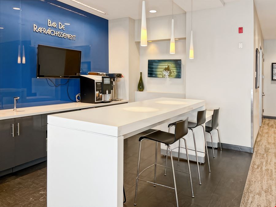 Regus - Pointe Claire - Montreal Airport