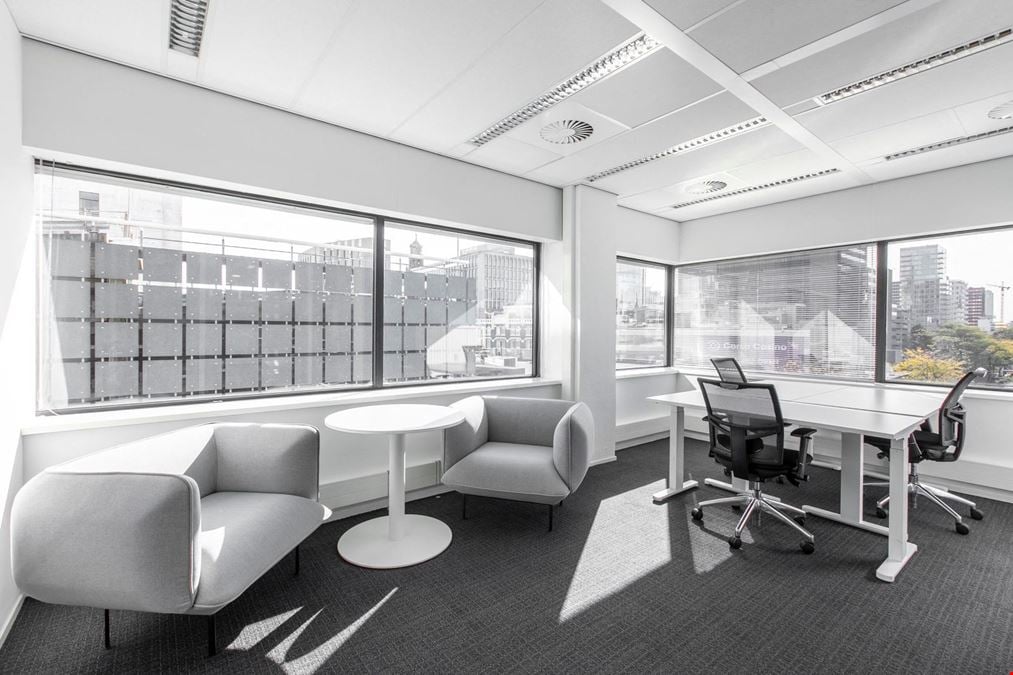 Regus - Linenhill House