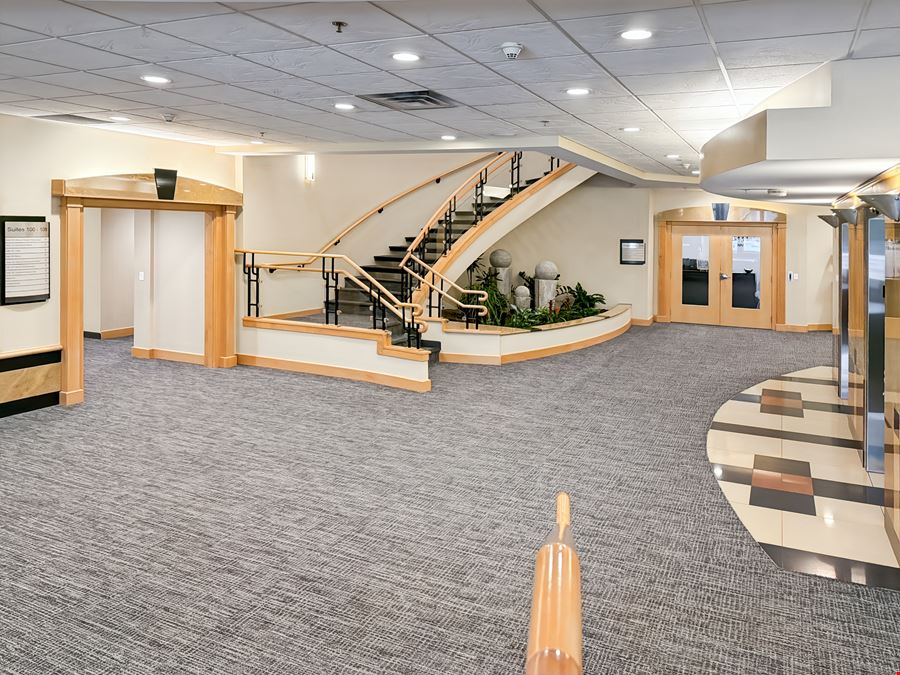 HQ - Grand Rapids - Kenmoor Avenue SE