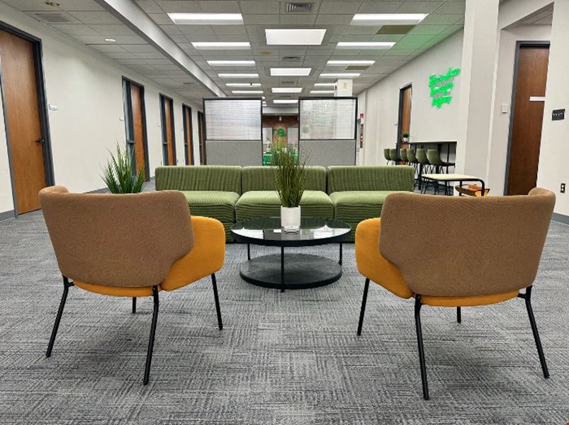 6081 Hamilton Boulevard