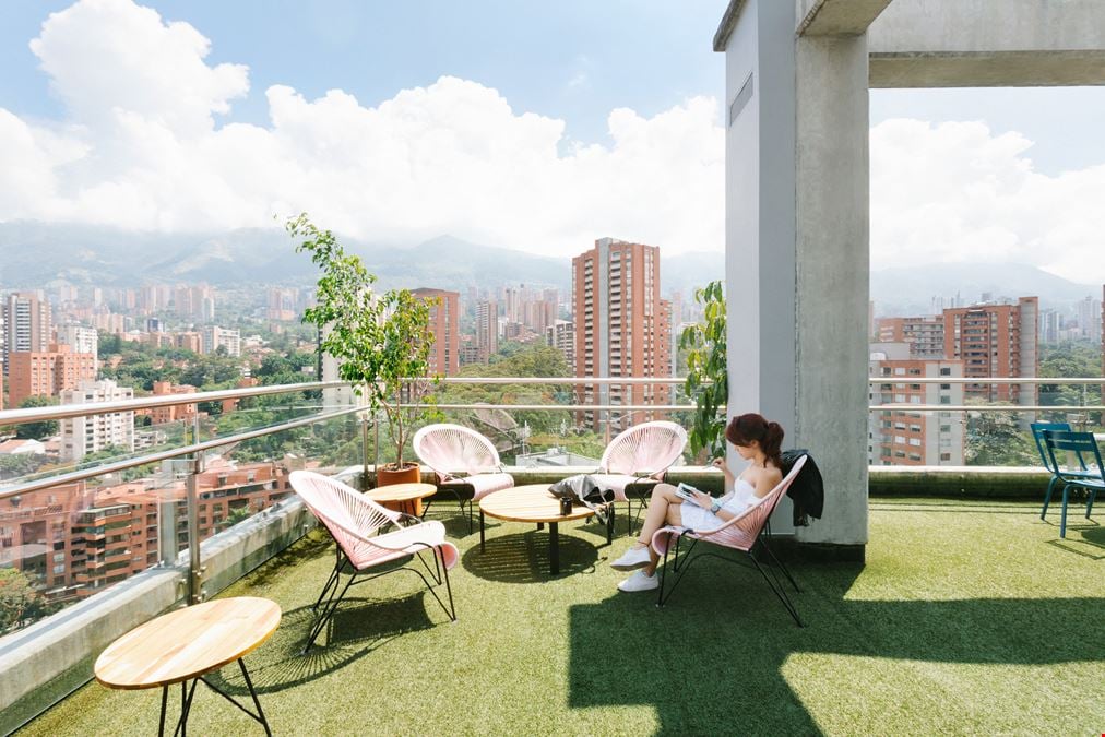 Carrera 42 #5 Sur-145