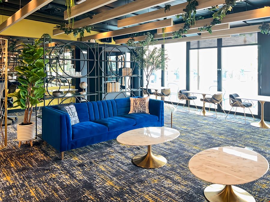 CA, Palm Springs - Palm Canyon Dr