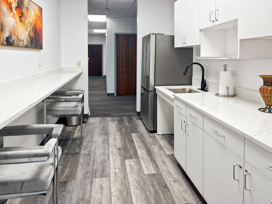 IL, Elgin - Point Blvd