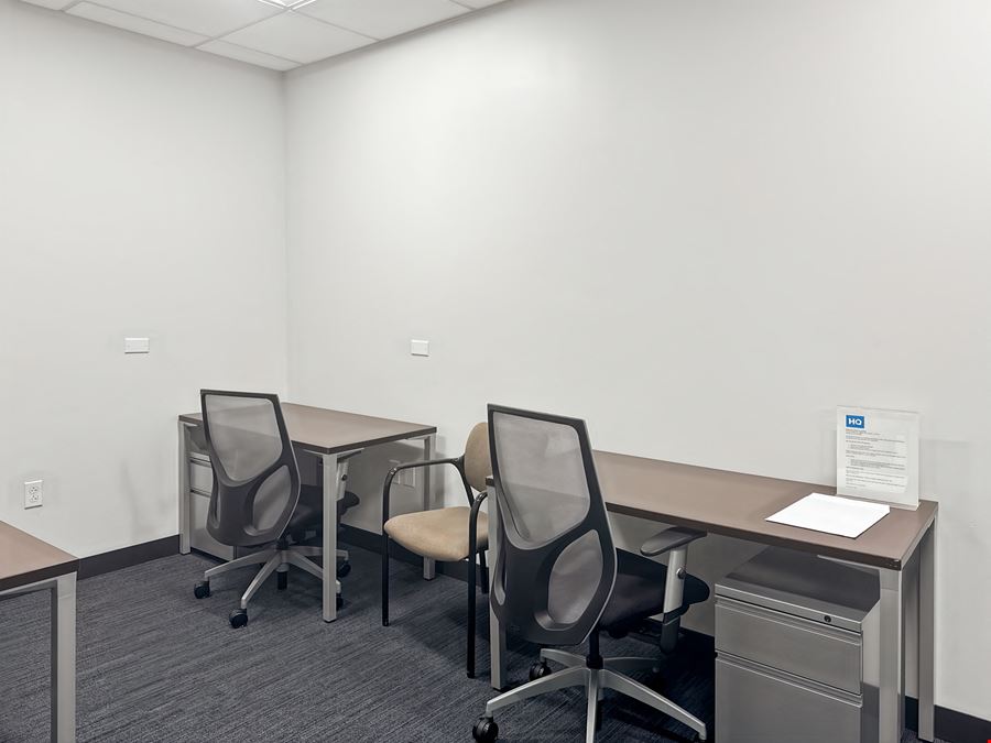 LA, New Orleans - Place St. Charles