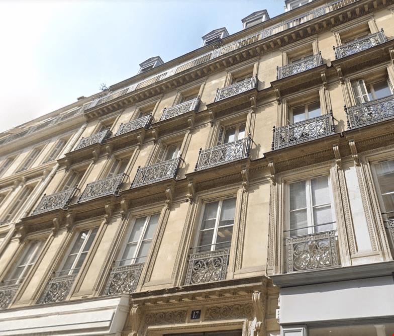 Deskeo - Paris 2 Stock Exchange - Banking