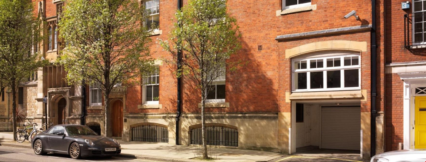 Argyll - Farm Street