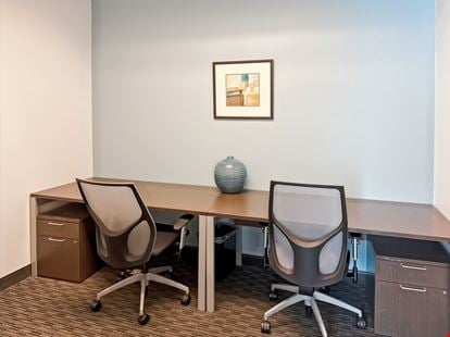Regus - Louisville - Ormsby III Forest Green