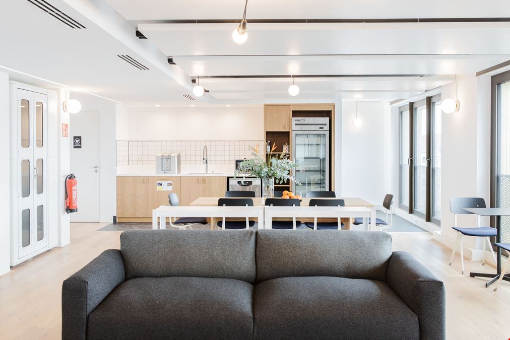 Oskar-Von-Miller-Ring 33