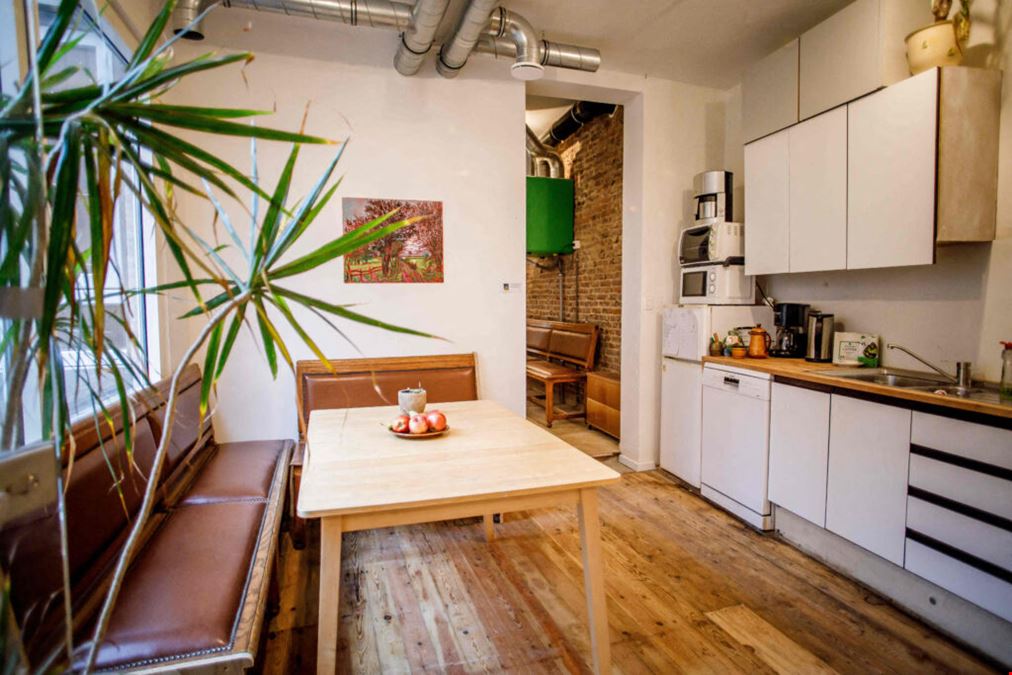 Flordi Coworking & Meeting Rooms