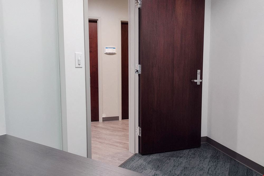 1995 North Park Place