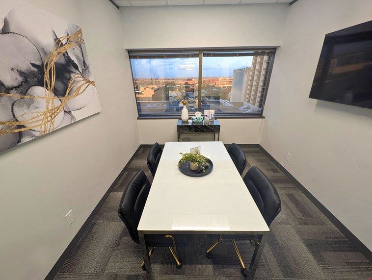 Meeting Room x4