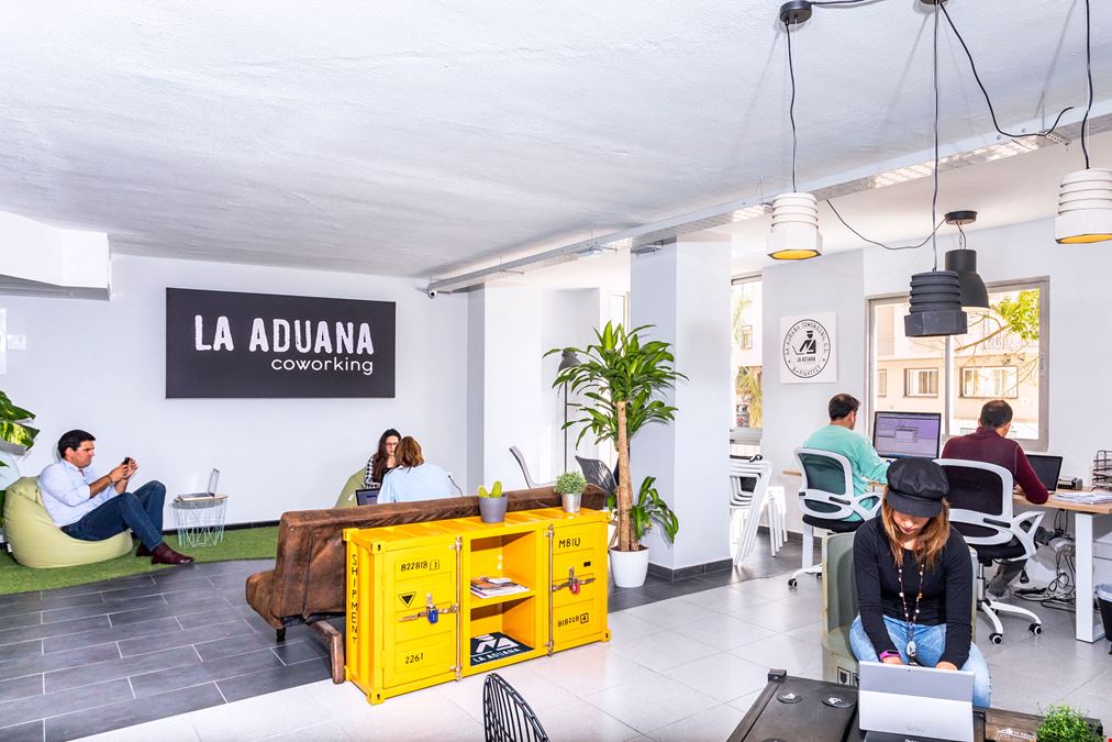 LA Aduana Coworking