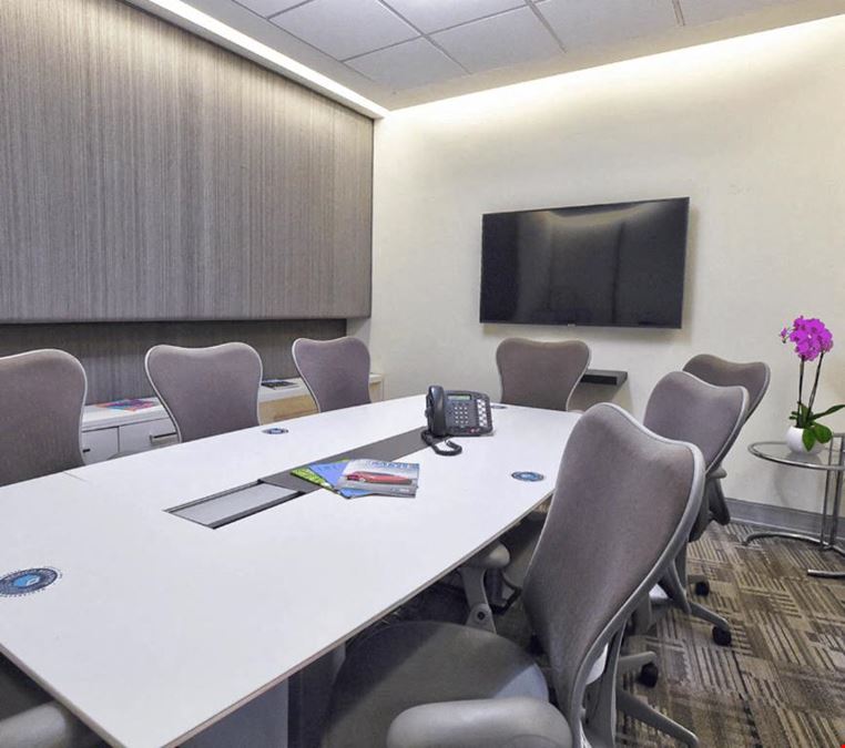 IOS Offices - Torres IOS Campestre