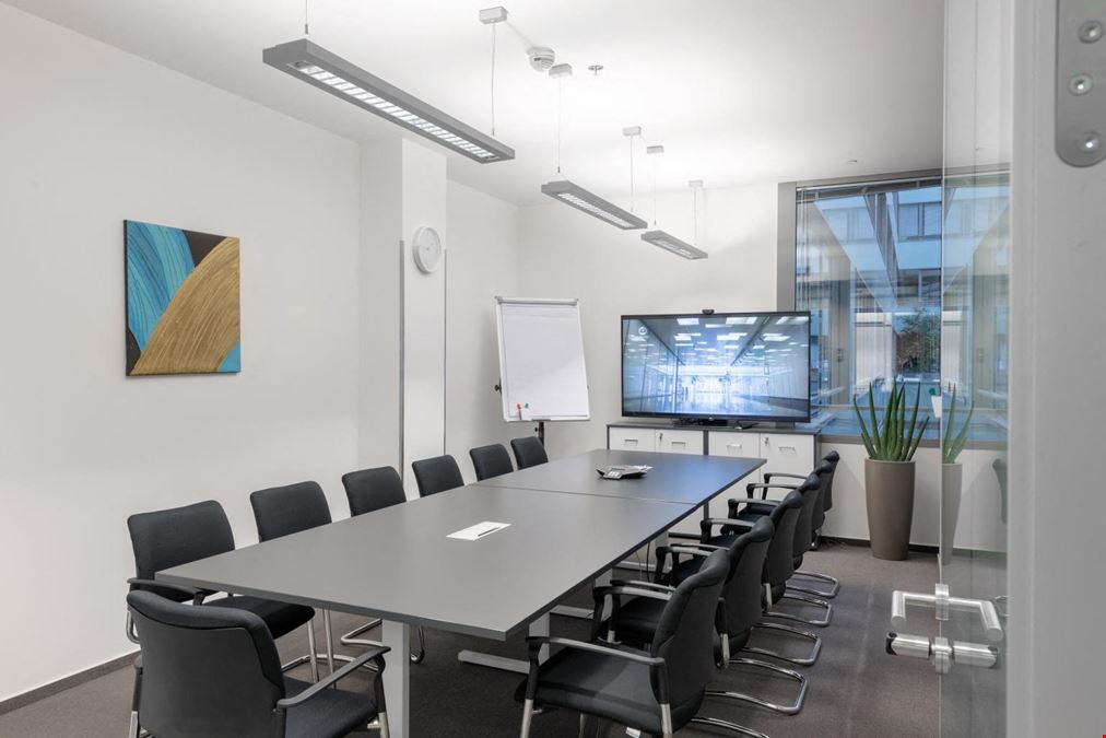 House Of Business - Hungary, Roosevelt