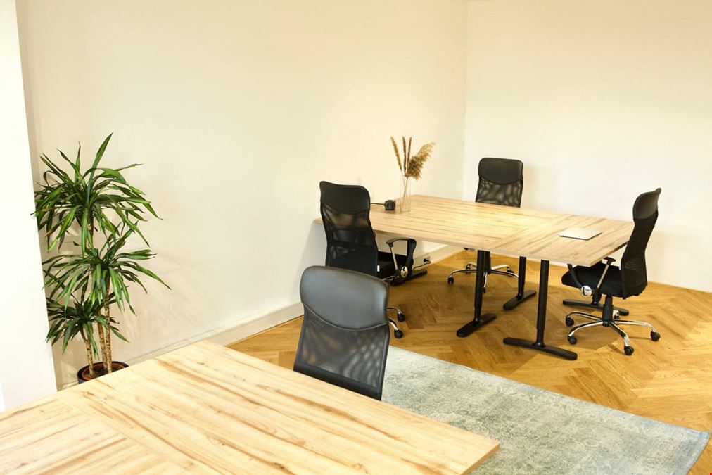 StartDock - Westplein