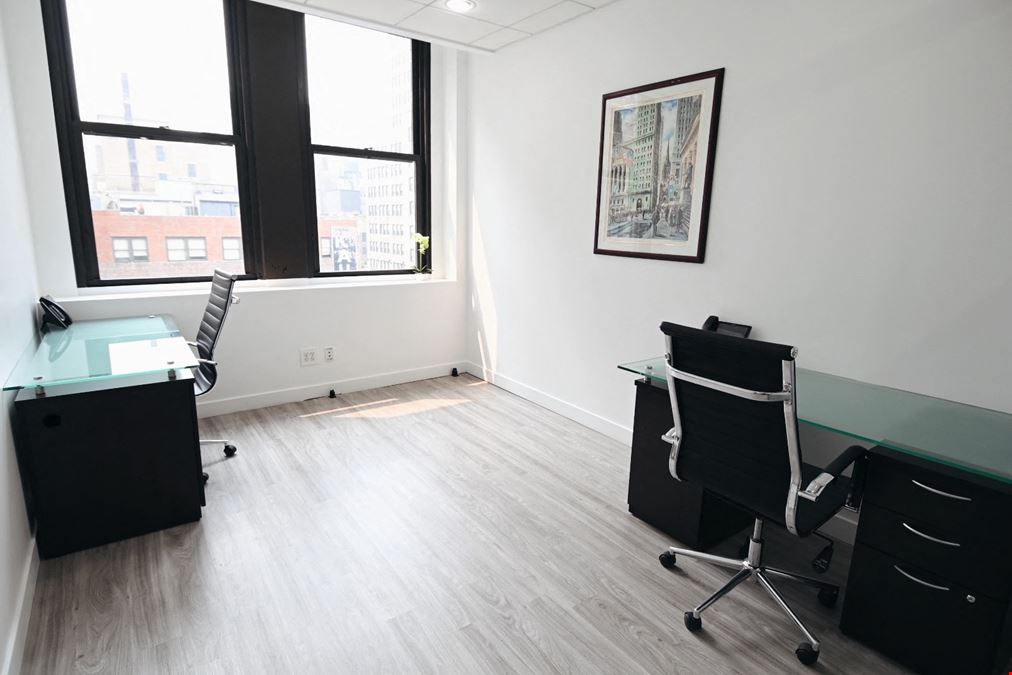 Day Office 1206