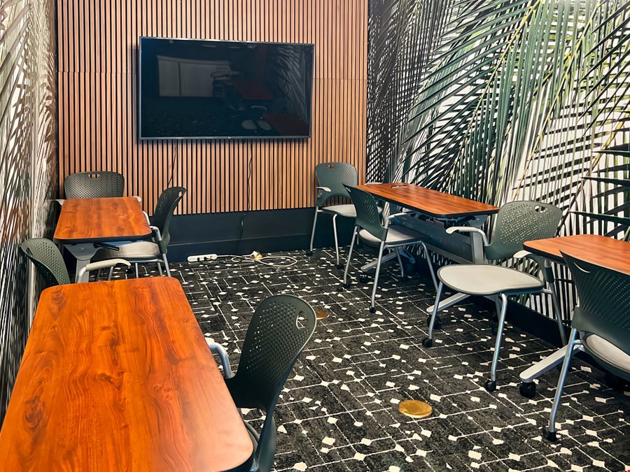 CA, Palm Springs - Palm Canyon Dr