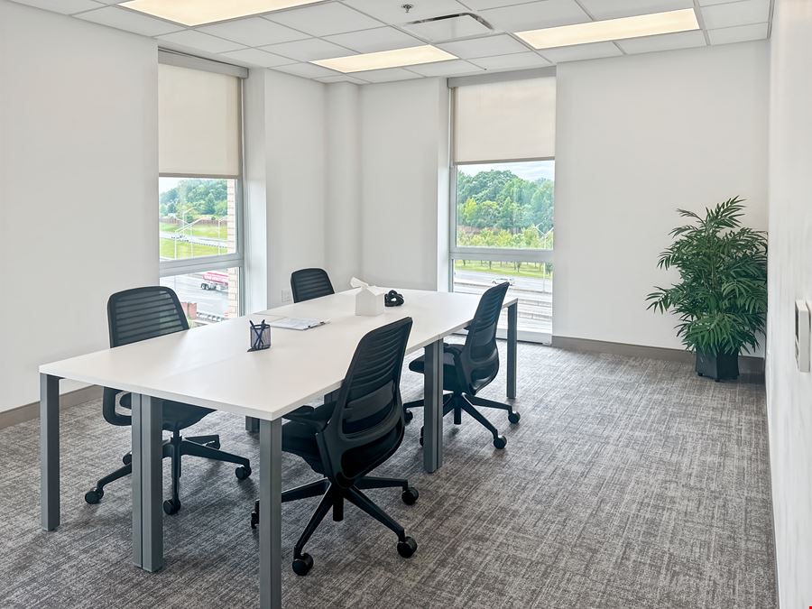 NC, Charlotte- E Independence