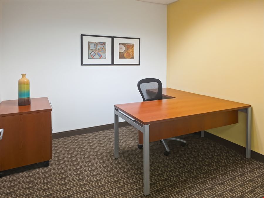 Regus - Miami - Brickell Key