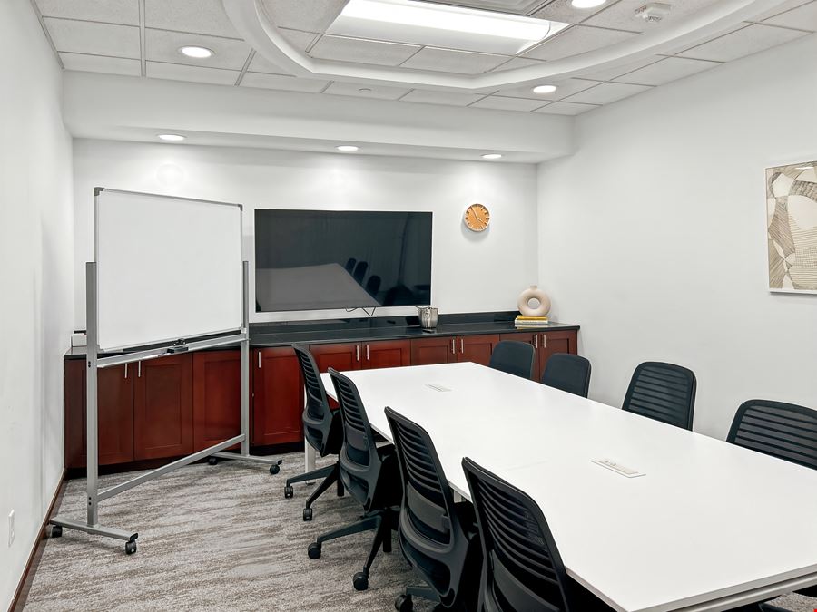 MN, Bloomington - 4470 W 78th Street Cir