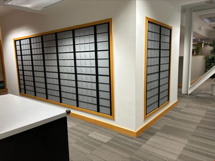 1 Hunter Street East