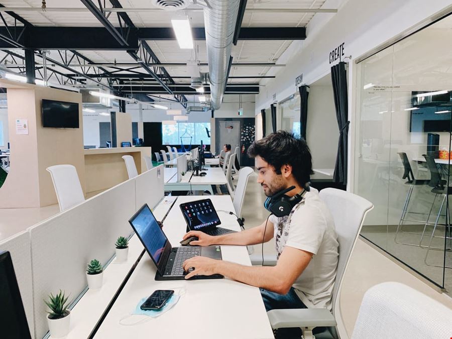 Launch Coworking Space - Southside