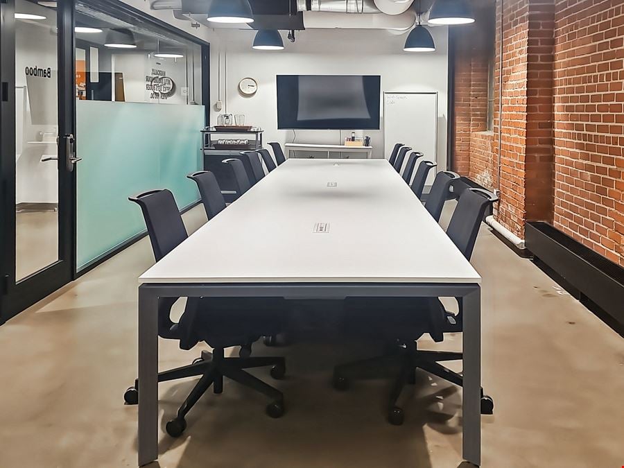 Spaces - Toronto - Queen West