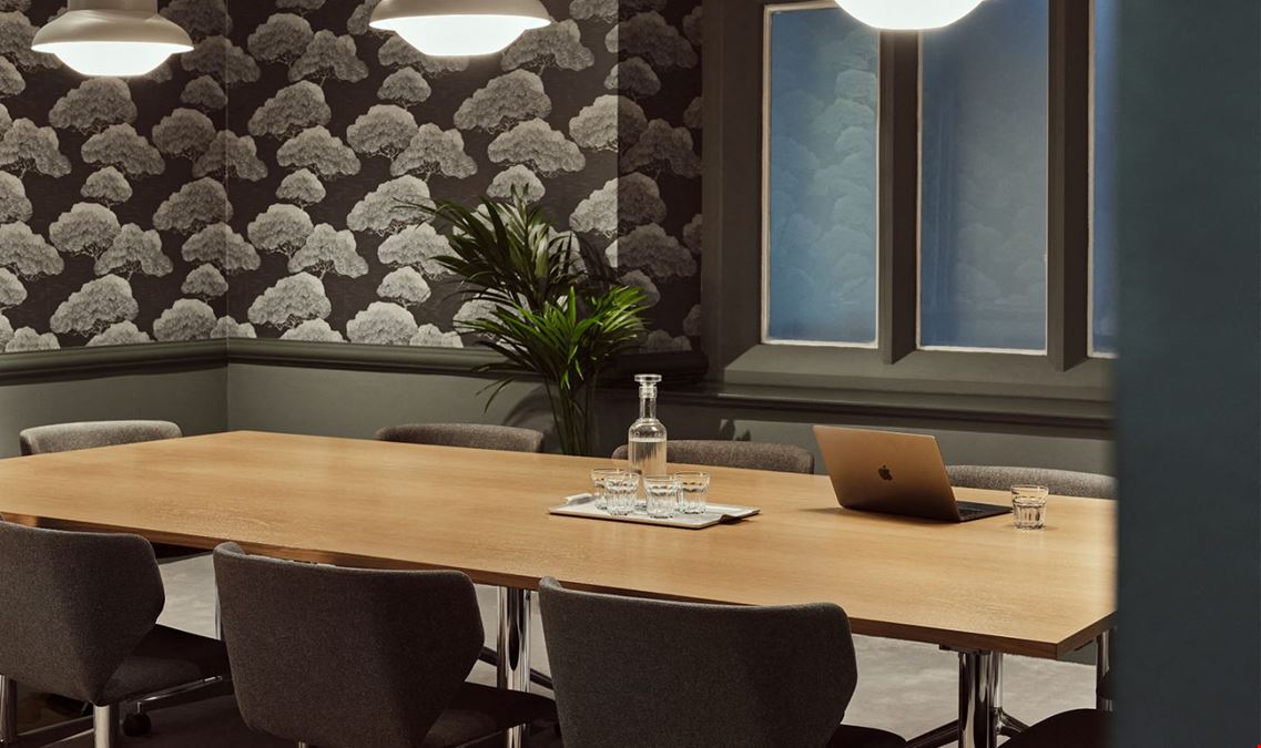 Fora - Green Park House