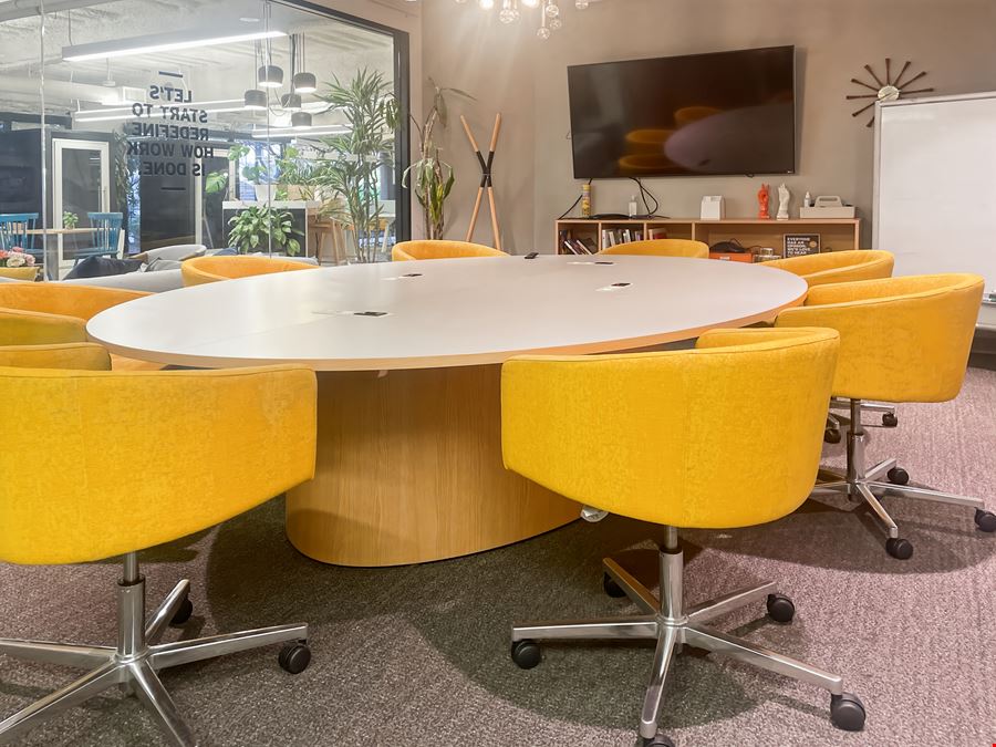 CA, San Francisco -  Levi's Plaza