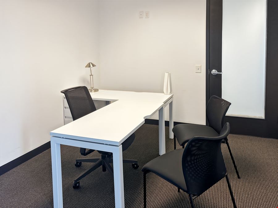 Regus - Peachtree Corners