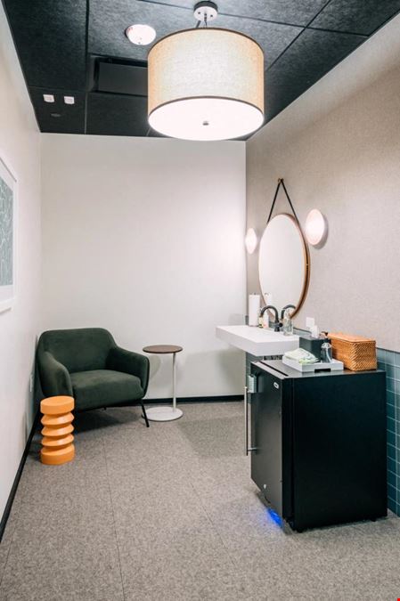 615 Channelside Drive