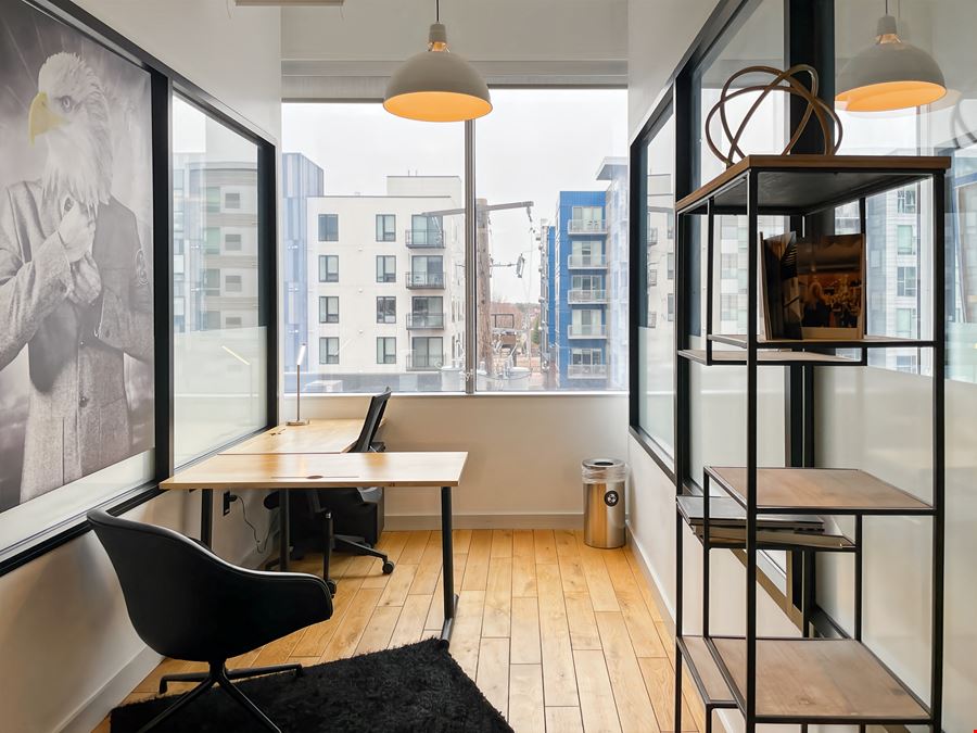 MN, Minneapolis - Lagoon Ave