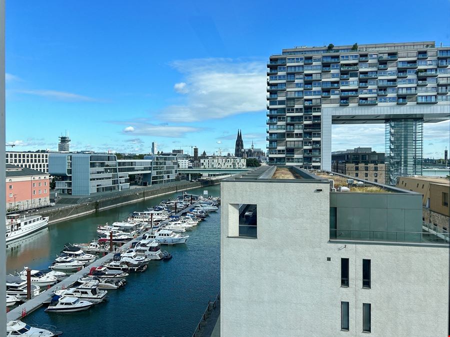 Regus - Kranhaus 1