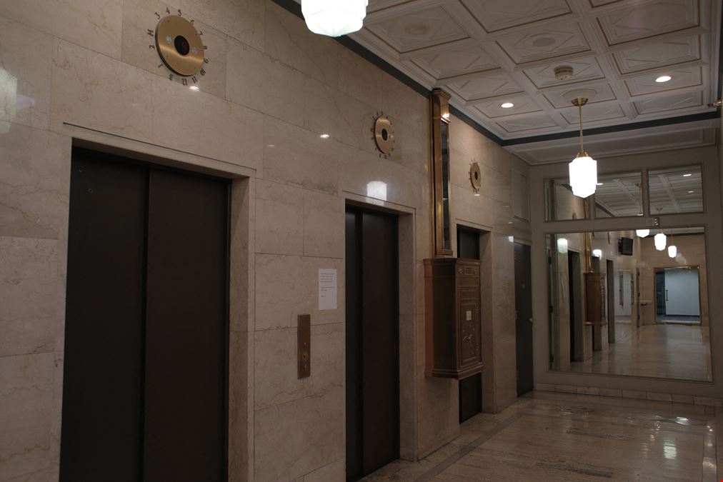 77 Monroe Center Street Northwest