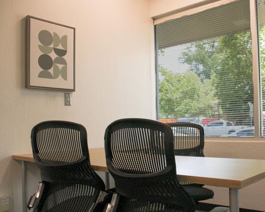 Window Private Office
