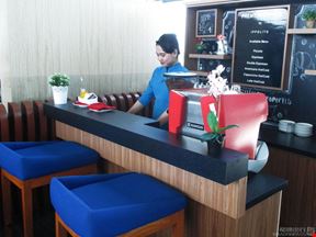 Saphire Blue Sky Lounge (T3 Domestic - Gate No.18) Soekarno-Hatta International Airport Terminal 3