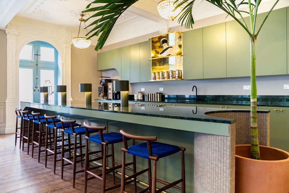 Huckletree Westminster (PUBLIC HALL)