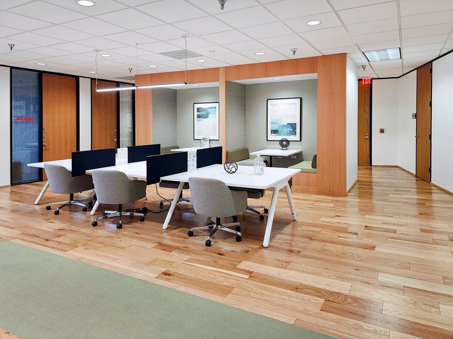 TX, Houston - Park Ten Place