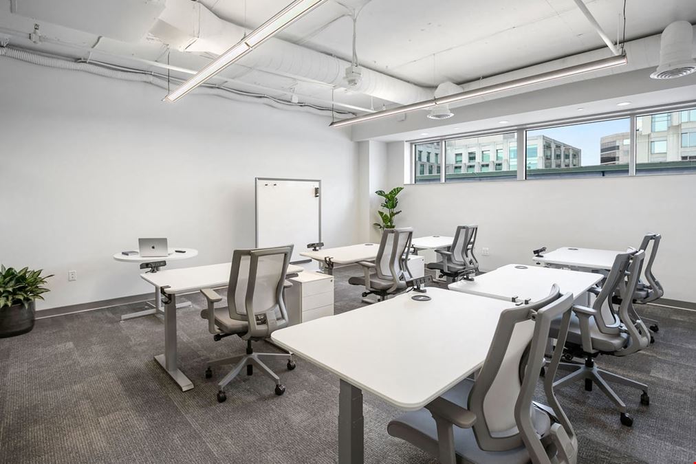 8-12 Person Private Interior Office