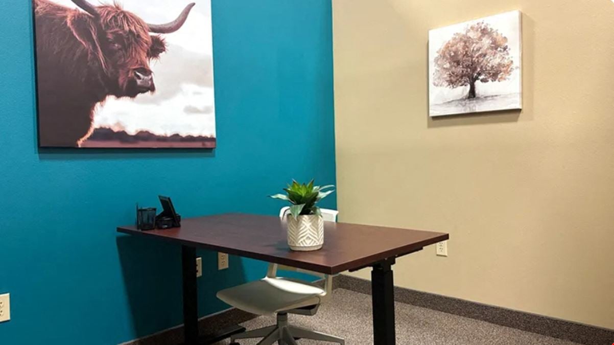 Private Day Office 118