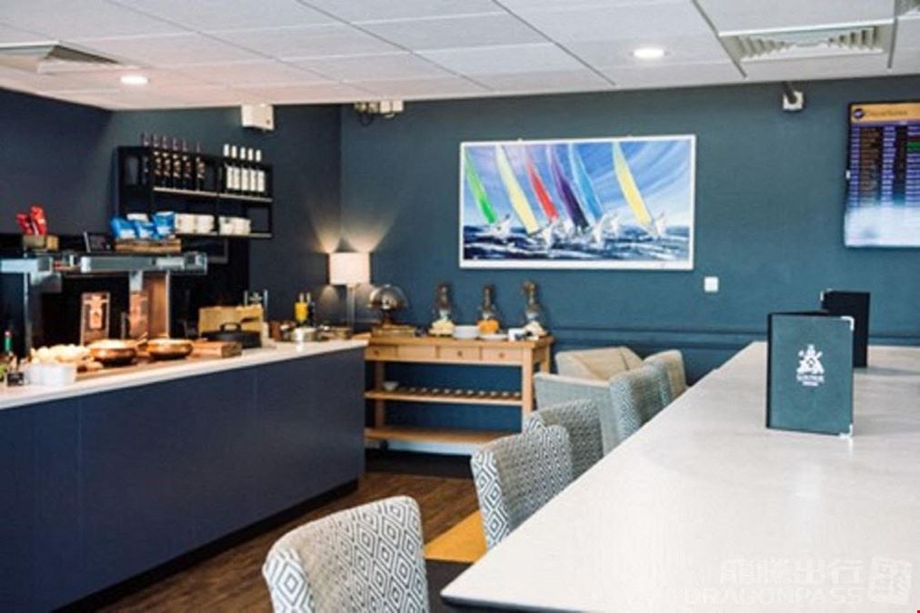 The Spitfire Lounge Southampton Airport Main Terminal