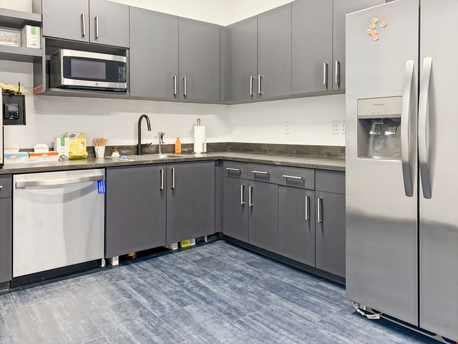 CA, Gold River - Coloma Rd