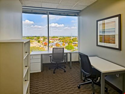 Regus - Arlington - Ballpark Way