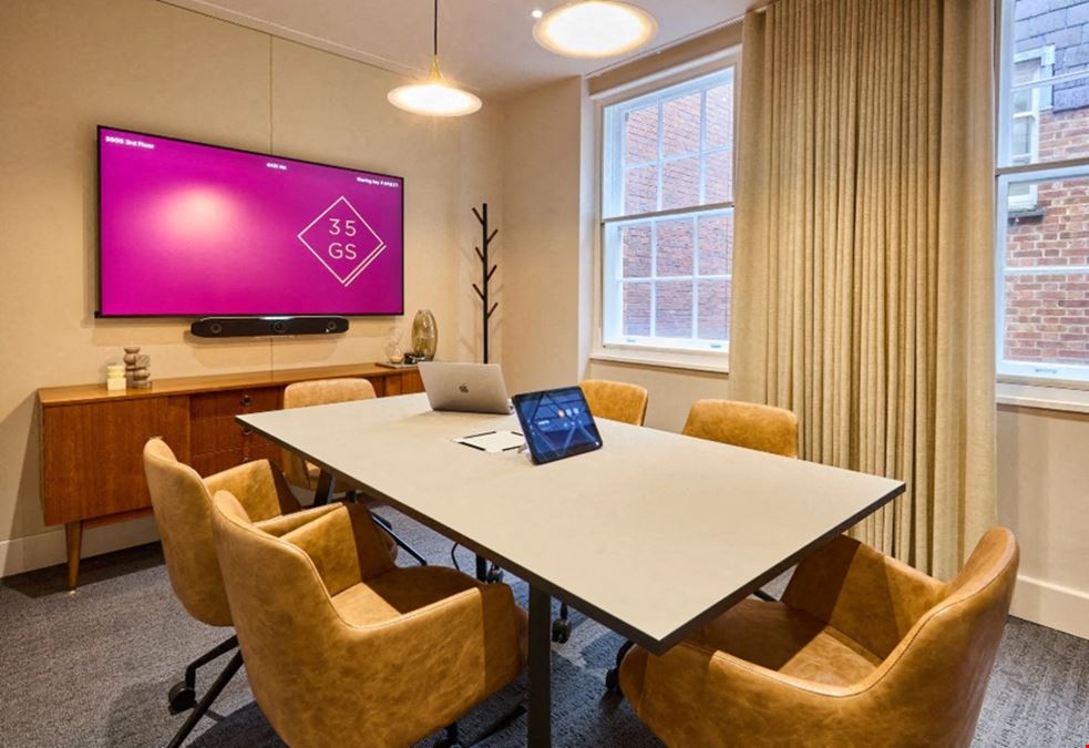 Grosnover Greater 35