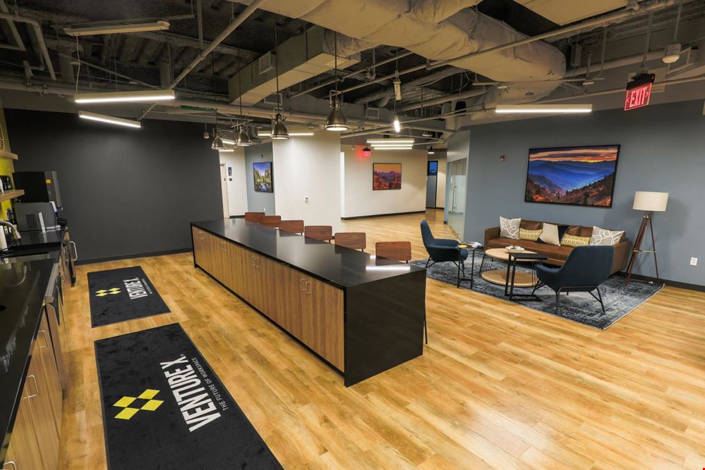 Venture X Columbia Town Center