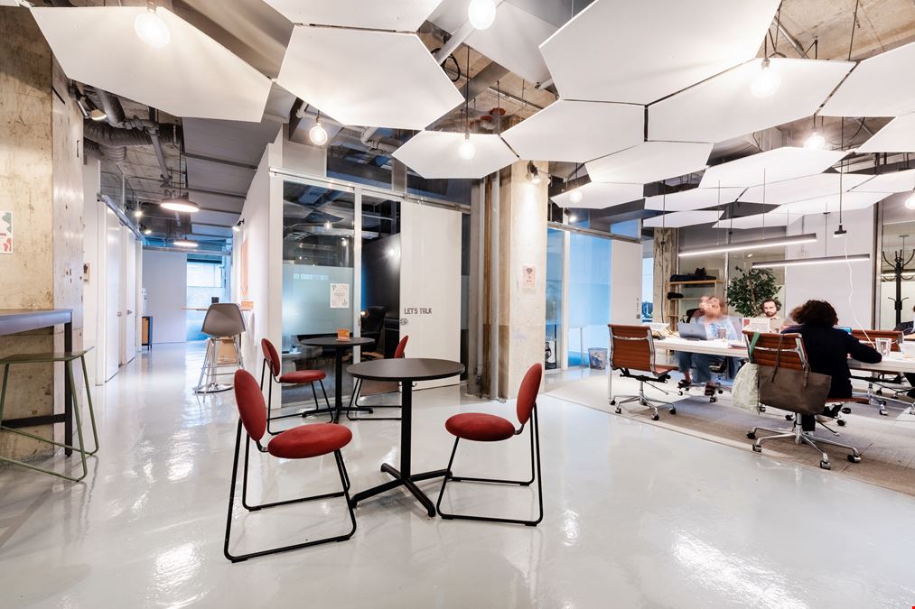 The Yard: Lincoln Square